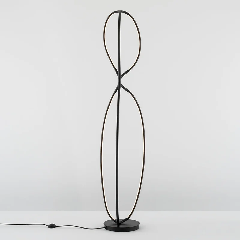 Arrival Floor Lamp