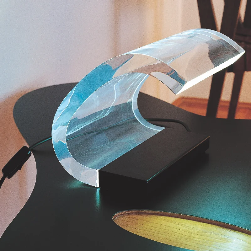 Acrilica Table Lamp