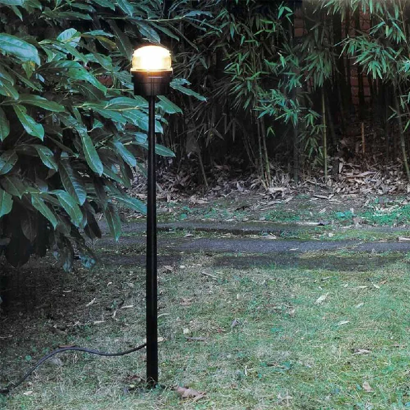 Fresnel Outdoor Floor Lamp