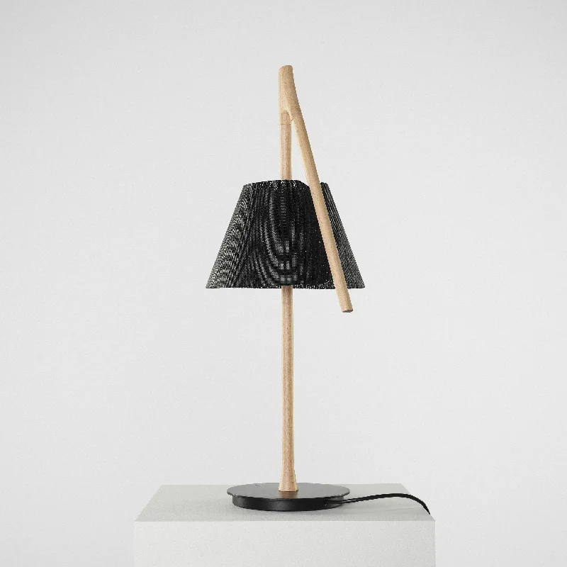 Cambo LED Table Lamp